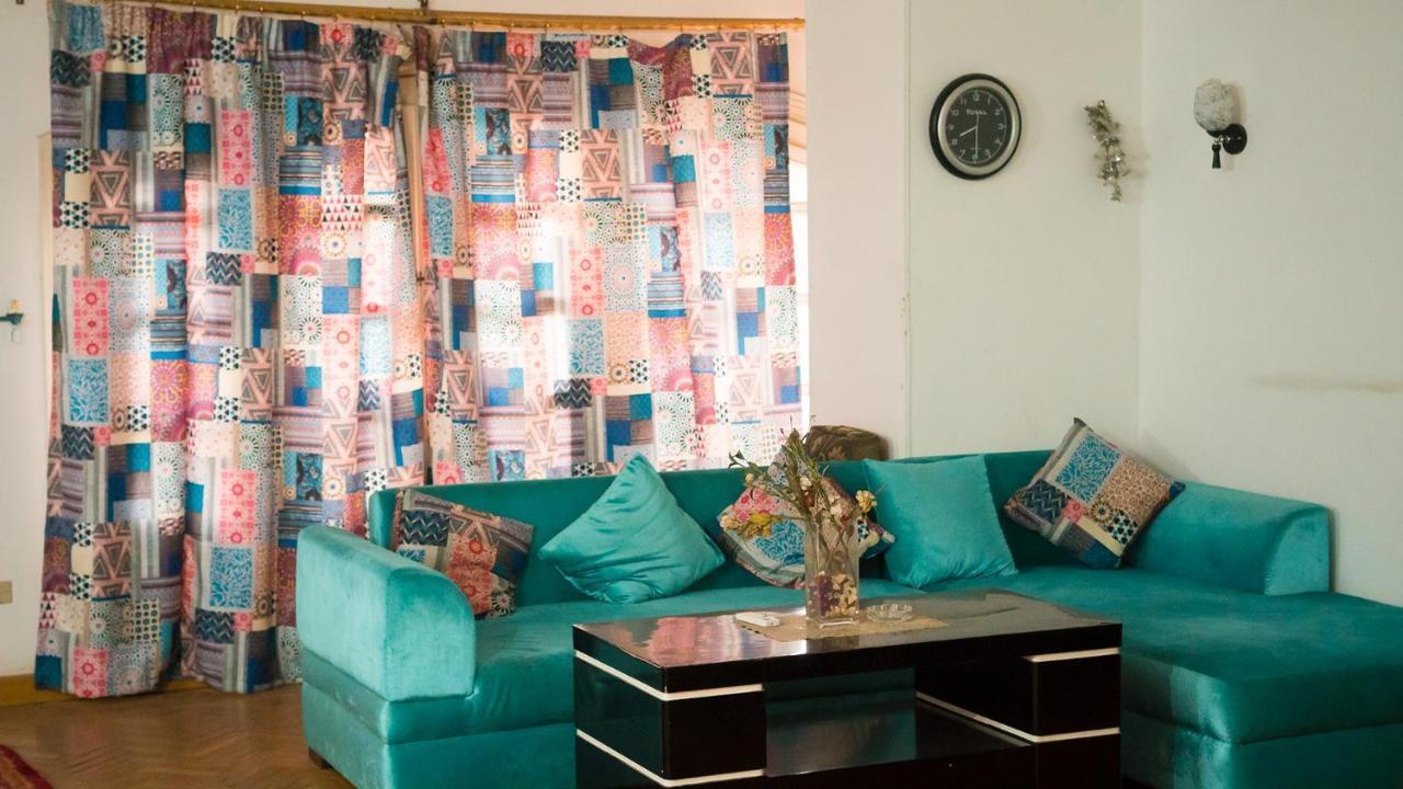 Omar Apartment *